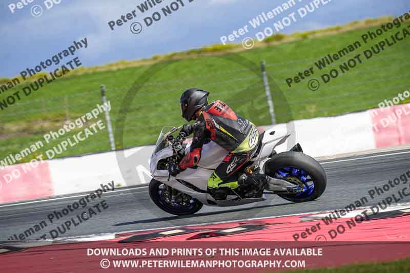 Circuito de Navarra;Spain;event digital images;motorbikes;no limits;peter wileman photography;trackday;trackday digital images